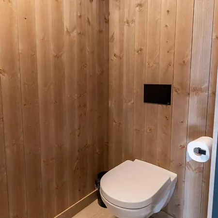 Spacious With Sauna, Centre * Noresund