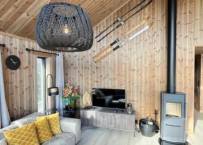 Spacious With Sauna, Centre Noresund